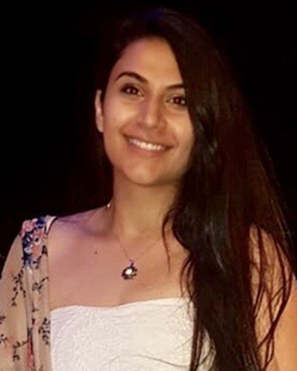 Dr Navisa Najmi